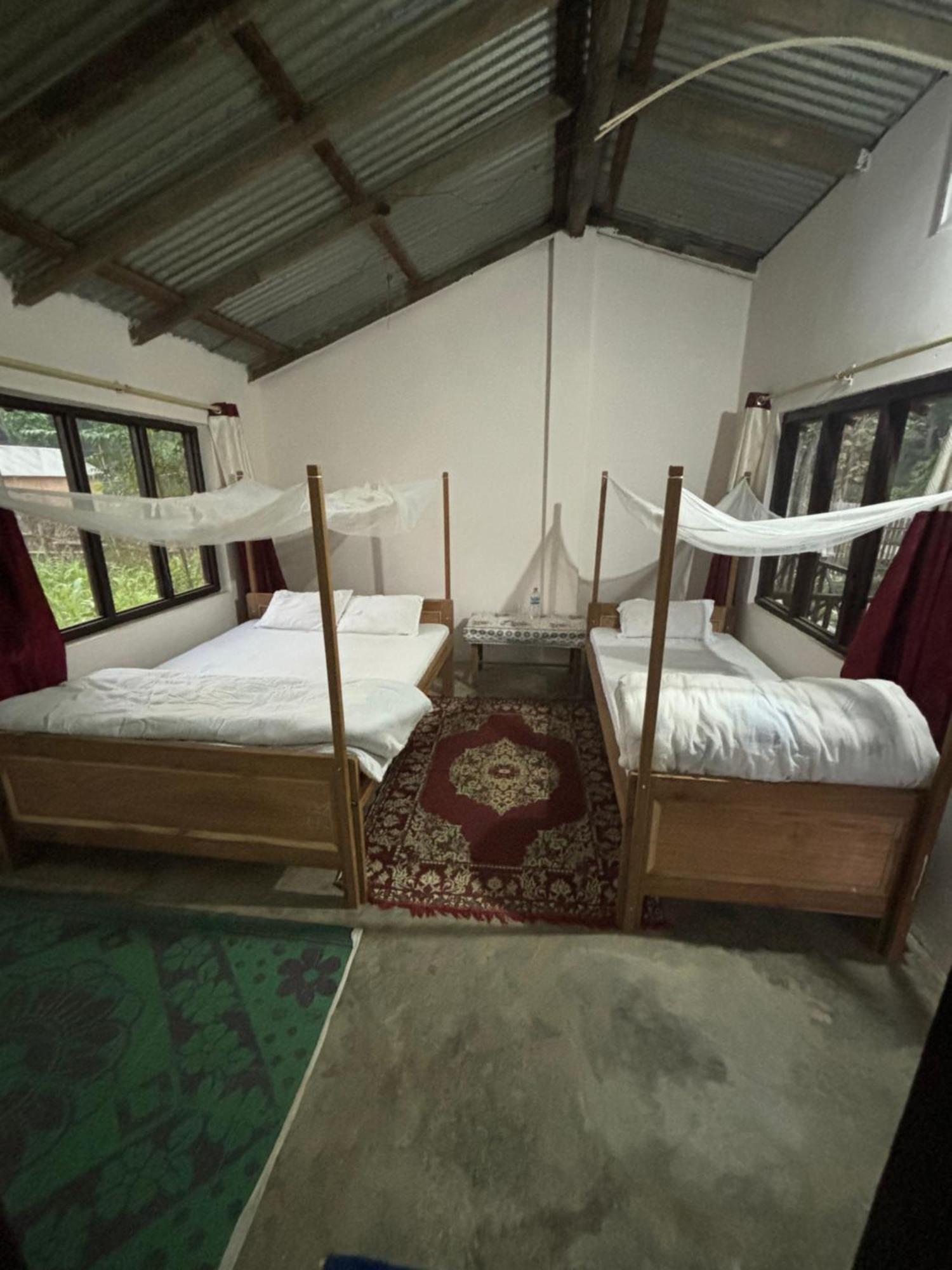 Nanu'S Bardiya Homestay エクステリア 写真
